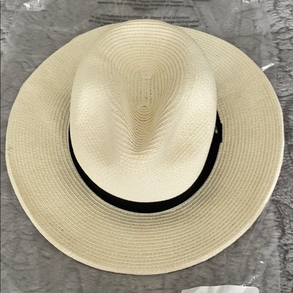 NEW Sunday Afternoons beach hat, Size Small